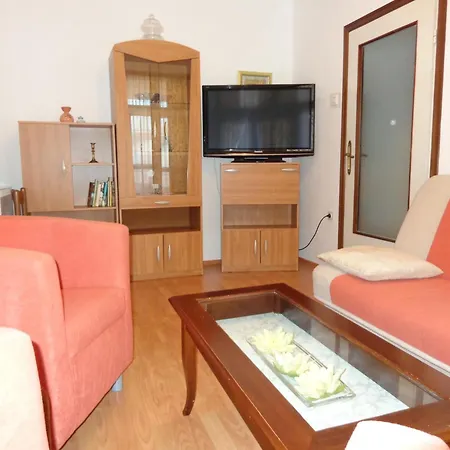 Butinar Pri Kapitanu Apartment Ankaran