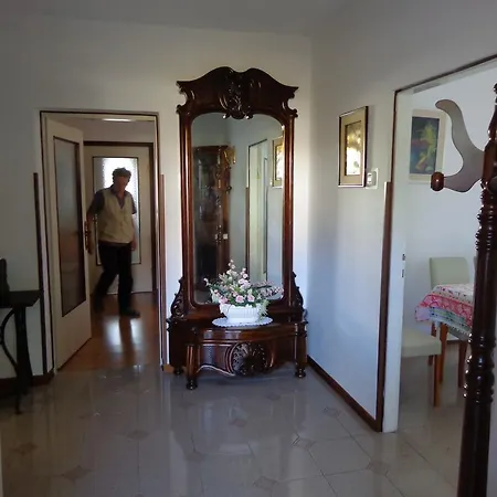 Butinar Pri Kapitanu