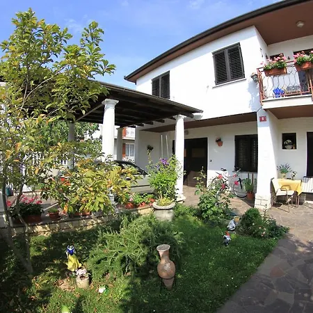 Butinar Pri Kapitanu Apartment Ankaran