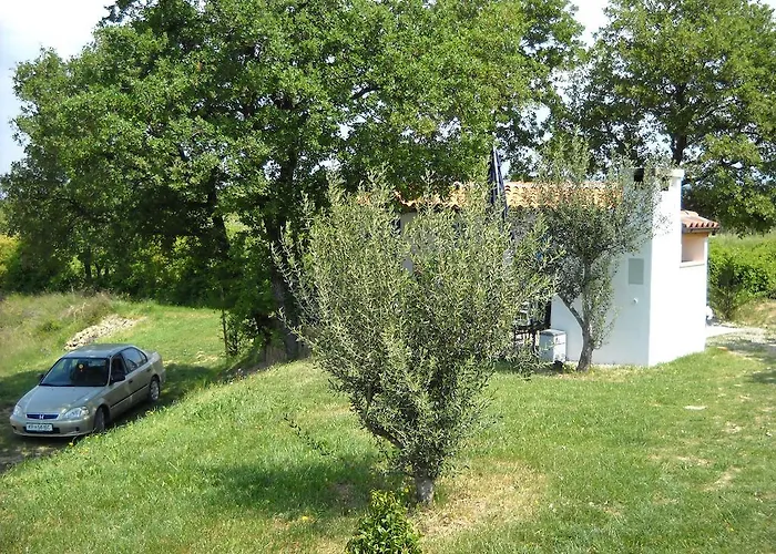 Butinar Pri Kapitanu شقة *